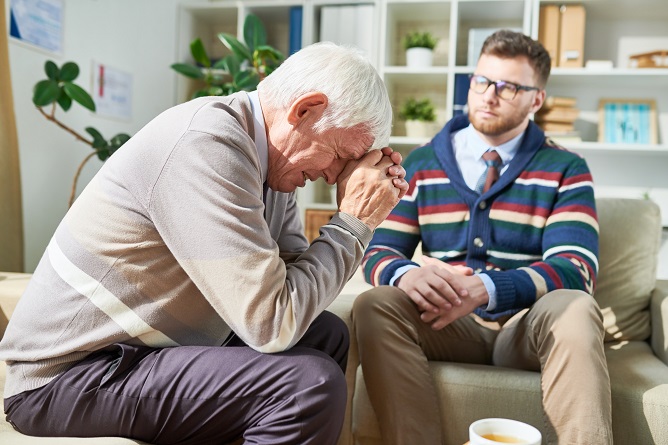 disaster-reporting-helping-seniors-overcome-anxiety